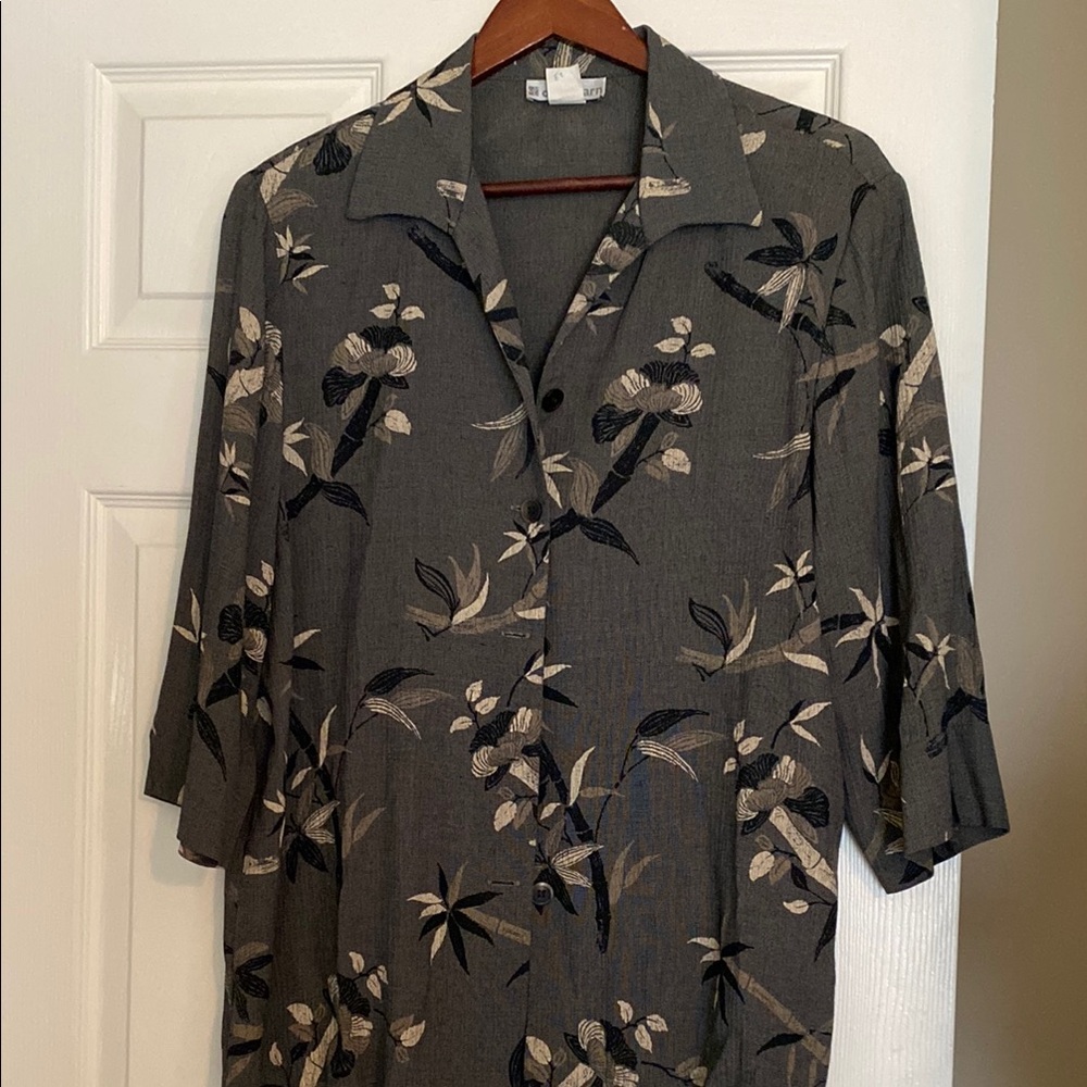 Dressbarn Olive Button Down Blouse with Notched Collar